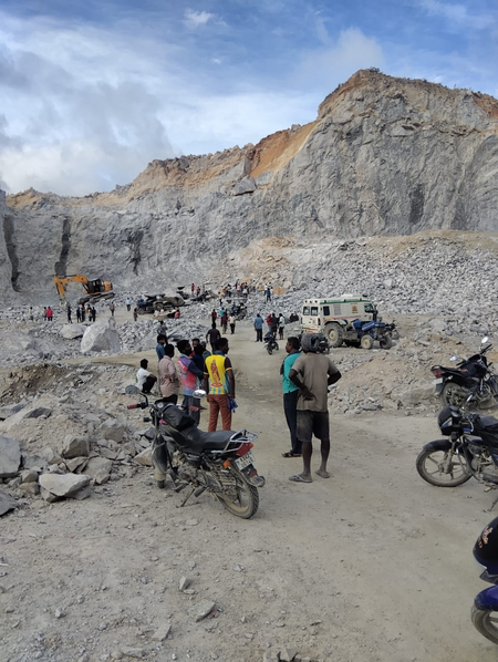 Seven Bihar migrant workers feared killed as massive boulder collapses at Bengaluru quarry, several trapped