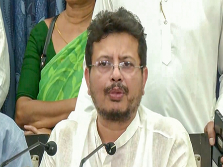 हम ही असली ऑल इंडिया तृणमूल कांग्रेस, हमारे पास दो तिहाई बहुमत रितब्रत बनर्जी हम ही असली ऑल इंडिया तृणमूल कांग्रेस, हमारे पास दो तिहाई बहुमत रितब्रत बनर्जी
