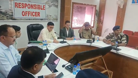 उत्तराखंड आपदा प्रबंधन की तैयारियों को परखने के लिए टिहरी में आयोजित हुई मॉक ड्रिल उत्तराखंड आपदा प्रबंधन की तैयारियों को परखने के लिए टिहरी में आयोजित हुई मॉक ड्रिल