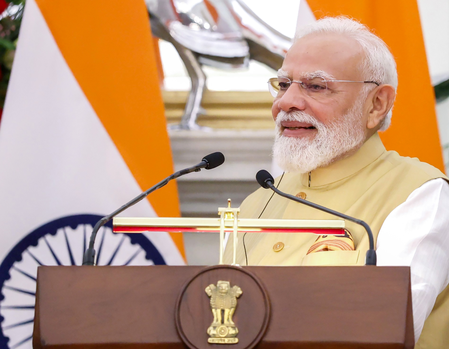 भारत-जापान साझेदारी को नई ऊंचाई, पीएम मोदी ने कहा - विश्वास हमारी सबसे बड़ी रणनीतिक पूंजी भारत-जापान साझेदारी को नई ऊंचाई, पीएम मोदी ने कहा - विश्वास हमारी सबसे बड़ी रणनीतिक पूंजी