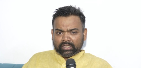 गुरु प्रकाश पासवान का कांग्रेस पर हमला, बोले-आस्था पर राजनीति करना दुर्भाग्यपूर्ण गुरु प्रकाश पासवान का कांग्रेस पर हमला, बोले-आस्था पर राजनीति करना दुर्भाग्यपूर्ण