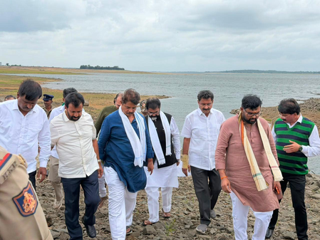 कर्नाटक सरकार ने सूखे की तैयारी नहीं की, किसानों से कोई बैठक नहीं की भाजपा कर्नाटक सरकार ने सूखे की तैयारी नहीं की, किसानों से कोई बैठक नहीं की भाजपा