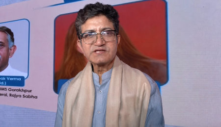 लोकतंत्र में मीडिया की जिम्मेदारी पहले से अधिक प्रसून जोशी लोकतंत्र में मीडिया की जिम्मेदारी पहले से अधिक प्रसून जोशी