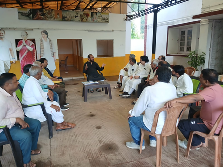 रांचीः मदर ऑफ ऑल इंडस्ट्रीज एचईसी को बचाने के लिए श्रमिक संगठनों ने बनाई आंदोलन की रणनीति रांचीः मदर ऑफ ऑल इंडस्ट्रीज एचईसी को बचाने के लिए श्रमिक संगठनों ने बनाई आंदोलन की रणनीति