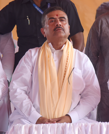 उत्तर बंगाल के चाय श्रमिकों के लिए ऐतिहासिक कदम, बदलेगी तकदीर सीएम सुवेंदु अधिकारी उत्तर बंगाल के चाय श्रमिकों के लिए ऐतिहासिक कदम, बदलेगी तकदीर सीएम सुवेंदु अधिकारी