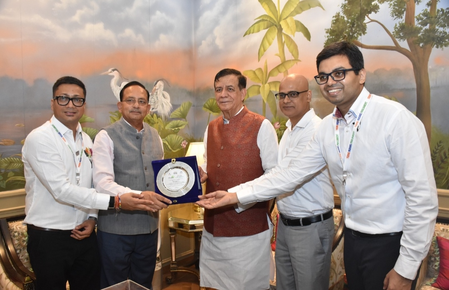 राजनीति में शिक्षित युवाओं की बढ़े भागीदारी, तभी मजबूत होगा लोकतंत्र सतीश महाना राजनीति में शिक्षित युवाओं की बढ़े भागीदारी, तभी मजबूत होगा लोकतंत्र सतीश महाना