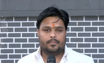 राम मंदिर चढ़ावा विवाद यूथ कांग्रेस ने की ट्रस्ट के कोषाध्यक्ष को निलंबित करने की मांग, जवाबदेही पर उठाए सवाल