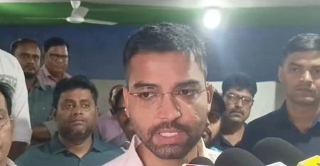 बिहार में पंचायतों को आय के नए स्रोत विकसित करने होंगे दीपक प्रकाश बिहार में पंचायतों को आय के नए स्रोत विकसित करने होंगे दीपक प्रकाश