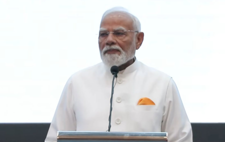 विस्तारवाद नहीं, विकासवाद की नीति पर चलता है भारत: इंडोनेशियाई संसद में बोले पीएम मोदी विस्तारवाद नहीं, विकासवाद की नीति पर चलता है भारत: इंडोनेशियाई संसद में बोले पीएम मोदी