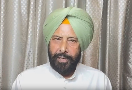 केवल सिंह ढिल्लों का केजरीवाल पर हमला, कहा- रामायण का ज्ञान नहीं और धर्म का पाठ पढ़ा रहे केवल सिंह ढिल्लों का केजरीवाल पर हमला, कहा- रामायण का ज्ञान नहीं और धर्म का पाठ पढ़ा रहे