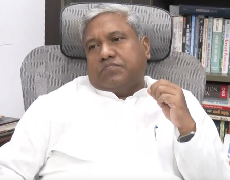 राम मंदिर चंदा विवाद पर बोले बिहार के मंत्री संतोष सुमन, एसआईटी जांच के बाद दोषियों के खिलाफ सख्त कार्रवाई होनी चाहिए राम मंदिर चंदा विवाद पर बोले बिहार के मंत्री संतोष सुमन, एसआईटी जांच के बाद दोषियों के खिलाफ सख्त कार्रवाई होनी चाहिए