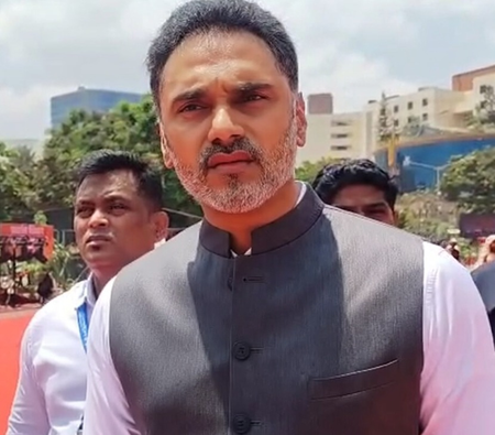 अगर शरद पवार एनडीए में आए तो हम उनका स्वागत करेंगे योगेश कदम अगर शरद पवार एनडीए में आए तो हम उनका स्वागत करेंगे योगेश कदम