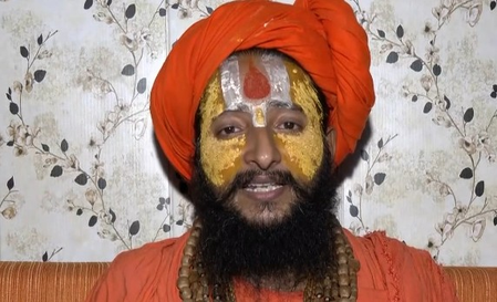 राम मंदिर विवाद के बीच सनातन बोर्ड की मांग तेज, साधु-संतों की गोविंद देव गिरि से इस्तीफे की मांग राम मंदिर विवाद के बीच सनातन बोर्ड की मांग तेज, साधु-संतों की गोविंद देव गिरि से इस्तीफे की मांग