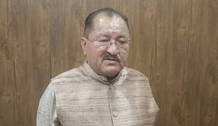 बद्रीनाथ चढ़ावा मामले पर बोले मंत्री भरत सिंह चौधरी, अपराधी कोई भी हो, होगी कार्रवाई बद्रीनाथ चढ़ावा मामले पर बोले मंत्री भरत सिंह चौधरी, अपराधी कोई भी हो, होगी कार्रवाई