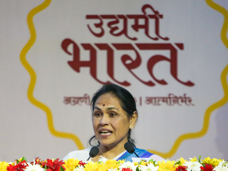 कर्नाटक के स्थायी निवास प्रमाण पत्र पर शोभा करांदलाजे ने उठाए सवाल, केंद्रीय गृह मंत्री से हस्तक्षेप की मांग कर्नाटक के स्थायी निवास प्रमाण पत्र पर शोभा करांदलाजे ने उठाए सवाल, केंद्रीय गृह मंत्री से हस्तक्षेप की मांग
