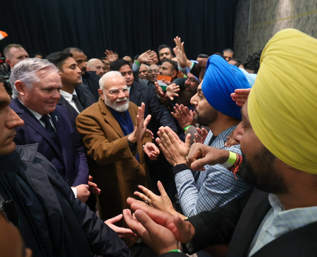 प्यार और अपनापन देख भावुक हुए पीएम मोदी, बताया- न्यूजीलैंड में भारतीयों का भारत से जुड़ाव आज भी अटूट प्यार और अपनापन देख भावुक हुए पीएम मोदी, बताया- न्यूजीलैंड में भारतीयों का भारत से जुड़ाव आज भी अटूट