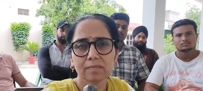 दतिया उपचुनाव में टिकट कटने पर बवाल, समर्थक बोले-हम भाजपा से पहले नरोत्तम मिश्रा के कार्यकर्ता दतिया उपचुनाव में टिकट कटने पर बवाल, समर्थक बोले-हम भाजपा से पहले नरोत्तम मिश्रा के कार्यकर्ता