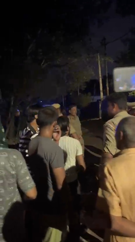 गाजियाबाद बाइक को रास्ता और हॉर्न बजाने के विवाद में युवक की गोली मारकर हत्या गाजियाबाद बाइक को रास्ता और हॉर्न बजाने के विवाद में युवक की गोली मारकर हत्या