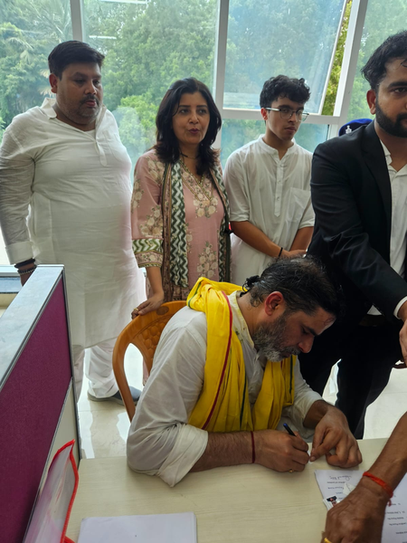 बांकीपुर उपचुनाव प्रशांत किशोर ने भरा नामांकन, बोले- यह मेरा नहीं, बिहार के बेहतर भविष्य का नॉमिनेशन बांकीपुर उपचुनाव प्रशांत किशोर ने भरा नामांकन, बोले- यह मेरा नहीं, बिहार के बेहतर भविष्य का नॉमिनेशन