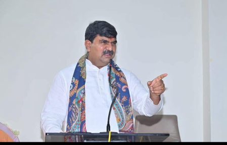2027 की जीत का रास्ता बूथ से होकर जाएगा, विपक्ष के हर नैरेटिव का तथ्यों से देंगे जवाब धर्मपाल सिंह 2027 की जीत का रास्ता बूथ से होकर जाएगा, विपक्ष के हर नैरेटिव का तथ्यों से देंगे जवाब धर्मपाल सिंह