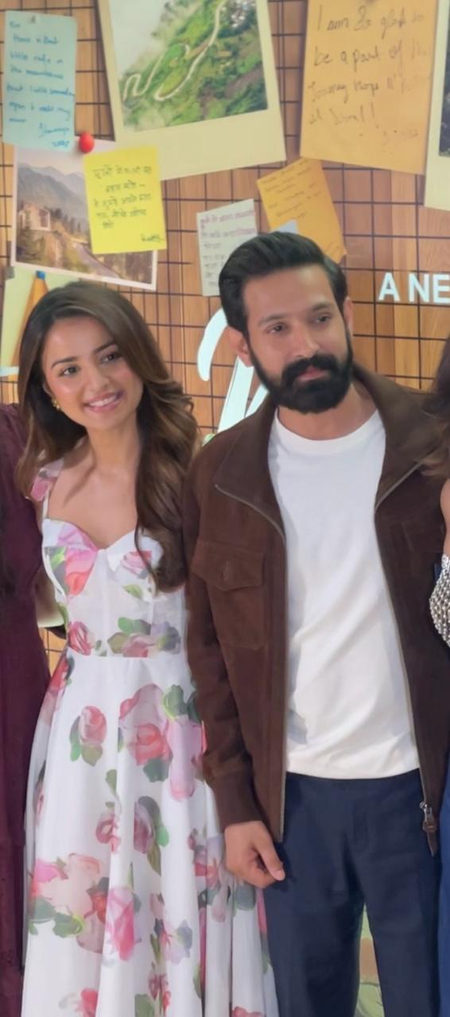विक्रांत मैसी की सादगी पर फिदा हुईं महिमा मकवाना, बोलीं-आज भी हैं उतने ही दयालु विक्रांत मैसी की सादगी पर फिदा हुईं महिमा मकवाना, बोलीं-आज भी हैं उतने ही दयालु