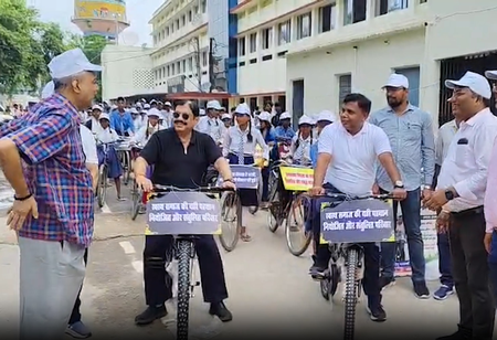 बिहार शेखपुरा में जनसंख्या स्थिरता पखवाड़ा के तहत निकली जागरूकता साइकिल रैली, डीएम ने किया नेतृत्व बिहार शेखपुरा में जनसंख्या स्थिरता पखवाड़ा के तहत निकली जागरूकता साइकिल रैली, डीएम ने किया नेतृत्व