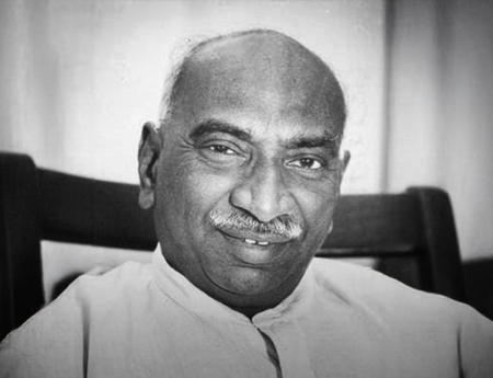 भारत रत्न के. कामराज की जयंती पर राज्यपाल राजेंद्र विश्वनाथ अर्लेकर और राहुल गांधी ने दी श्रद्धांजलि भारत रत्न के. कामराज की जयंती पर राज्यपाल राजेंद्र विश्वनाथ अर्लेकर और राहुल गांधी ने दी श्रद्धांजलि