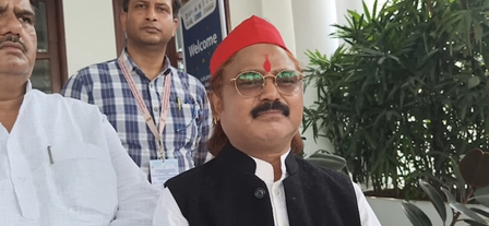 ‘एक देश, एक चुनाव’ की राह में बहुत रोड़े, आगे भी होगी मुश्किल छोटे लाल खरवार ‘एक देश, एक चुनाव’ की राह में बहुत रोड़े, आगे भी होगी मुश्किल छोटे लाल खरवार