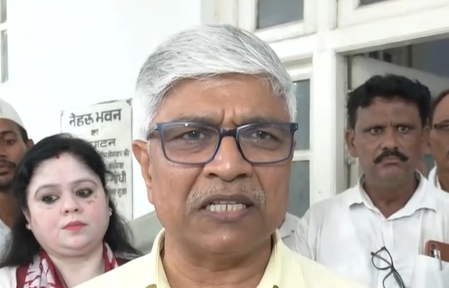 उन्हीं के लोग एसआईटी में हैं, राम मंदिर चढ़ावा प्रकरण की जांच पर कांग्रेस ने उठाए सवाल उन्हीं के लोग एसआईटी में हैं, राम मंदिर चढ़ावा प्रकरण की जांच पर कांग्रेस ने उठाए सवाल