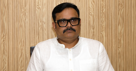 राम मंदिर पर विपक्ष की राजनीति निंदनीय, लोकतंत्र को मजबूत कर रही सरकार सुब्रत पाठक राम मंदिर पर विपक्ष की राजनीति निंदनीय, लोकतंत्र को मजबूत कर रही सरकार सुब्रत पाठक