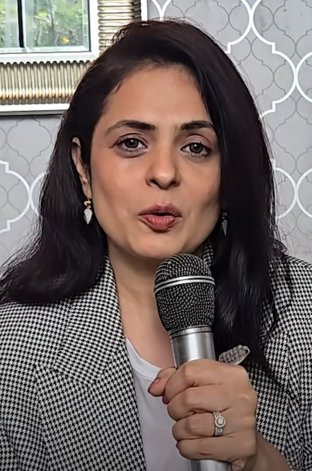 Anjana Sukhani reveals the career advice Anil Kapoor gave her on the sets of ‘Salaam-E-Ishq’ Anjana Sukhani reveals the career advice Anil Kapoor gave her on the sets of ‘Salaam-E-Ishq’