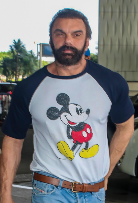 Sohail Khan recalls being sexually harassed as a child, opens up about the traumatic experience Sohail Khan recalls being sexually harassed as a child, opens up about the traumatic experience