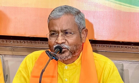 छह साल में झारखंड में सिर्फ तीन खनिज ब्लॉकों की नीलामी, बाबूलाल मरांडी ने हेमंत सरकार पर उठाए सवाल छह साल में झारखंड में सिर्फ तीन खनिज ब्लॉकों की नीलामी, बाबूलाल मरांडी ने हेमंत सरकार पर उठाए सवाल