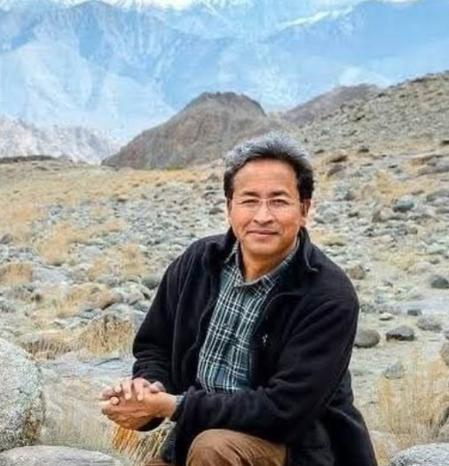 सोनम वांगचुक के समर्थन में आईं मोनाली ठाकुर और कविता कौशिक, सोशल मीडिया पर बयां किया दर्द सोनम वांगचुक के समर्थन में आईं मोनाली ठाकुर और कविता कौशिक, सोशल मीडिया पर बयां किया दर्द