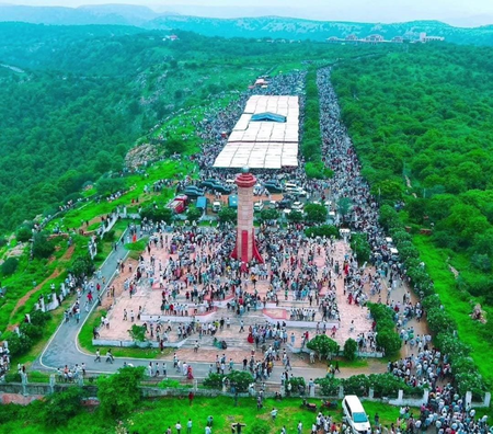 राजस्थान बांसवाड़ा सम्मेलन में आदिवासियों ने अलग भील प्रदेश की मांग उठाई राजस्थान बांसवाड़ा सम्मेलन में आदिवासियों ने अलग भील प्रदेश की मांग उठाई