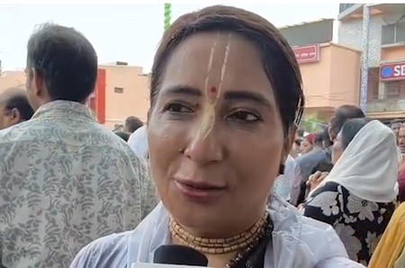जगन्नाथ रथ यात्रा में उमड़ा श्रद्धालुओं का सैलाब, भगवान के रंग में रंगे भक्त जगन्नाथ रथ यात्रा में उमड़ा श्रद्धालुओं का सैलाब, भगवान के रंग में रंगे भक्त