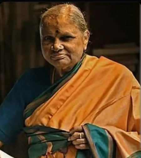 पूर्व प्रधानमंत्री एचडी देवेगौड़ा की पत्नी का 85 वर्ष की उम्र में निधन, बेंगलुरु के एक अस्पताल में ली अंतिम सांस पूर्व प्रधानमंत्री एचडी देवेगौड़ा की पत्नी का 85 वर्ष की उम्र में निधन, बेंगलुरु के एक अस्पताल में ली अंतिम सांस