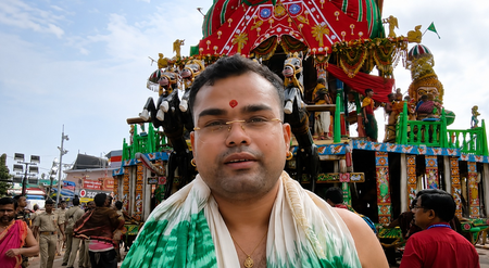 पुरी रथ यात्रा पवित्र अडापा बिजे रस्म संपन्न, गुंडिचा मंदिर के अडापा मंडप में विराजमान हुए महाप्रभु पुरी रथ यात्रा पवित्र अडापा बिजे रस्म संपन्न, गुंडिचा मंदिर के अडापा मंडप में विराजमान हुए महाप्रभु