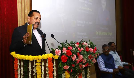 Fight against cancer, diabetes need a people's movement, not just hospital-based care: Dr Jitendra Singh Fight against cancer, diabetes need a people's movement, not just hospital-based care: Dr Jitendra Singh