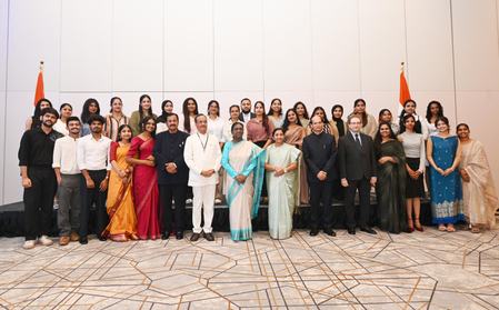 President Murmu appreciates Indian community's role in strengthening friendship with Moldova