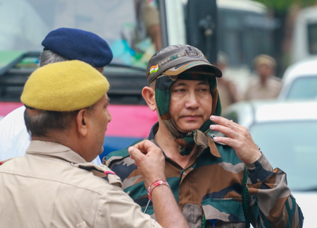दिल्ली सीजेपी के प्रदर्शन के दौरान घायल हुए 50 से ज्यादा पुलिसकर्मी, कई आईपीएस भी शामिल दिल्ली सीजेपी के प्रदर्शन के दौरान घायल हुए 50 से ज्यादा पुलिसकर्मी, कई आईपीएस भी शामिल