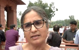 कांग्रेस सांसदों ने प्रधानमंत्री आवास के निकट किया प्रदर्शन, छात्रों के अधिकार और शिक्षा मुद्दों पर चर्चा की मांग कांग्रेस सांसदों ने प्रधानमंत्री आवास के निकट किया प्रदर्शन, छात्रों के अधिकार और शिक्षा मुद्दों पर चर्चा की मांग