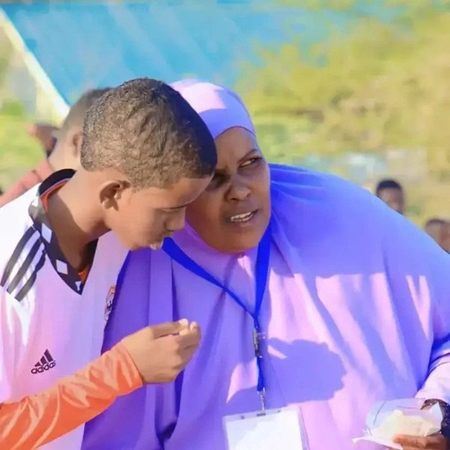 Female football coach defies cultural norms in Kenya refugee camp Female football coach defies cultural norms in Kenya refugee camp