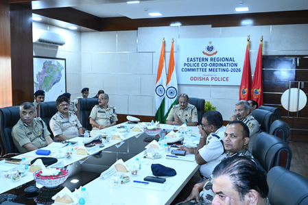उभरते सुरक्षा खतरों से निपटने के लिए राज्यों के बीच बेहतर तालमेल जरूरी ओडिशा डीजीपी उभरते सुरक्षा खतरों से निपटने के लिए राज्यों के बीच बेहतर तालमेल जरूरी ओडिशा डीजीपी