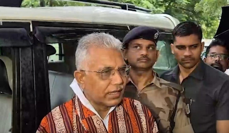 ममता का असली चेहरा बेनकाब, टीएमसी छोड़ने वालों पर पूर्व सीएम की टिप्पणी के बाद दिलीप घोष का हमला ममता का असली चेहरा बेनकाब, टीएमसी छोड़ने वालों पर पूर्व सीएम की टिप्पणी के बाद दिलीप घोष का हमला