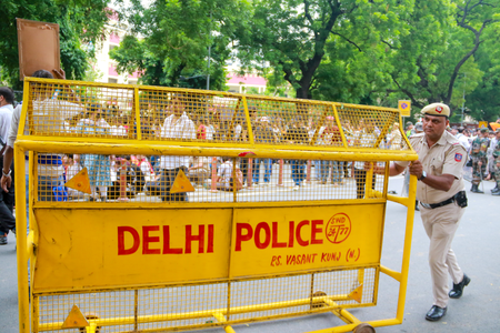 जंतर-मंतर पर दिल्ली पुलिस के जवान की हार्टअटैक से मौत की खबर फर्जी निकली, पुलिस ने किया खंडन