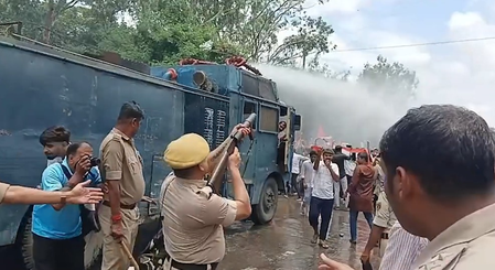 AISA protest in Patna turns violent; police use tear gas, water cannons