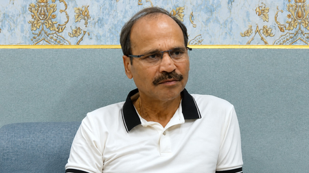 धर्मेंद्र प्रधान इस्तीफा दें, फिर होगी सांसद में चर्चा अधीर रंजन का केंद्र सरकार पर हमला धर्मेंद्र प्रधान इस्तीफा दें, फिर होगी सांसद में चर्चा अधीर रंजन का केंद्र सरकार पर हमला