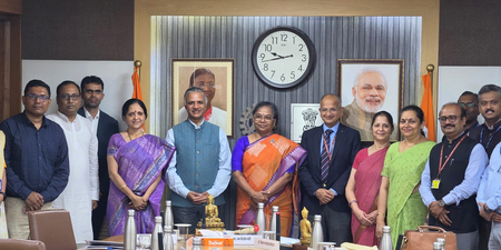 नालंदा विश्वविद्यालय और सीएसआईआर के बीच एमओयू, विज्ञान आधारित सतत विकास व ग्रामीण परिवर्तन को मिलेगा बढ़ावा नालंदा विश्वविद्यालय और सीएसआईआर के बीच एमओयू, विज्ञान आधारित सतत विकास व ग्रामीण परिवर्तन को मिलेगा बढ़ावा