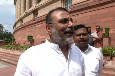 जंतर-मंतर प्रदर्शन पर निशिकांत दुबे बोले-छात्र आंदोलन नहीं पढ़ाई पर ध्यान दें